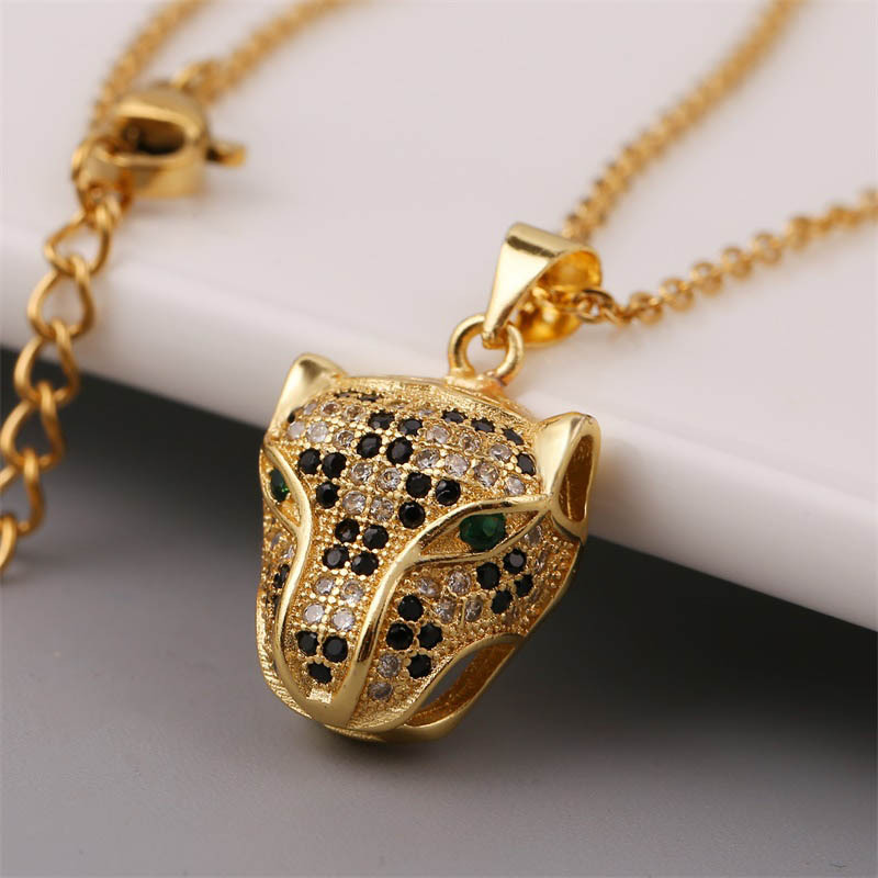 Simple Vintage Copper Inlaid Zirconium Leopard Head Necklace Wholesale Nihaojewelry display picture 6