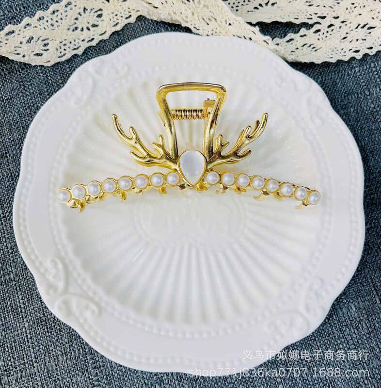 韓国式の新型ファッションの合金メッキの後頭部のクリップの気質のファッションの大きいサイズの女性のサメのクリップのクリップ|undefined