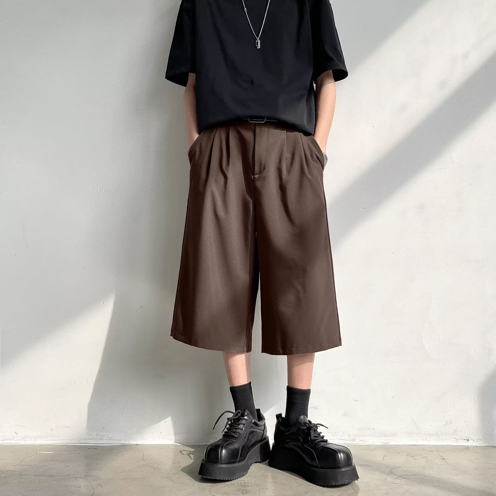 Japanese Style Retro cityboy Suit Over-the-Knee Shorts Men's Popular Ins Brand Loose Capri Pants for Summer