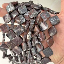 天然花红石16mm对角方珠黑白红纹DIY文玩手串项链半成品散珠批发