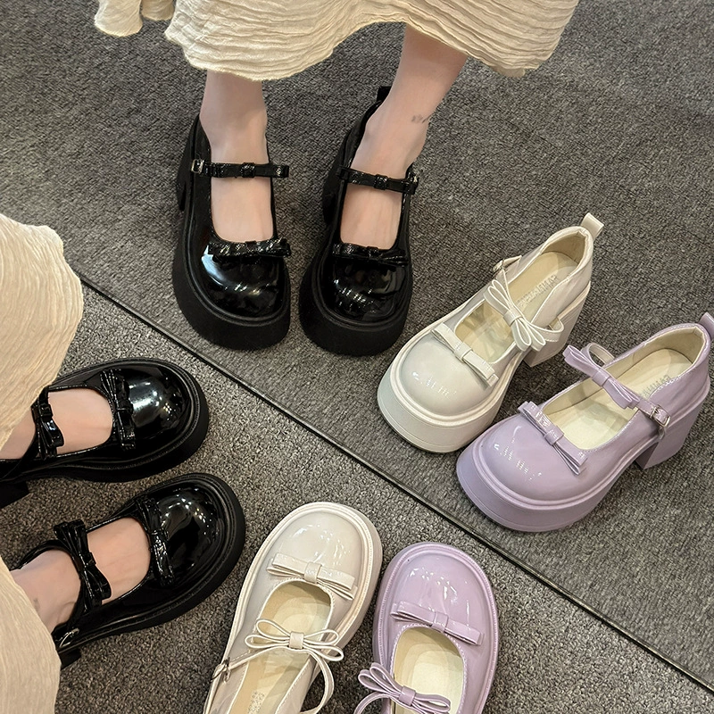 Французские белые туфли на толстой подошве для женщин, лето 2025, новый стиль с юбкой, ретро, ​​женские туфли Мэри Джейн с неглубоким носком