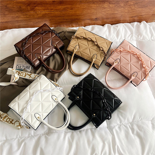 Bags for women, new European and American style shoulder bags, fashionable embroidered wide shoulder straps, rhombus hand-held crossbody bags, trendy