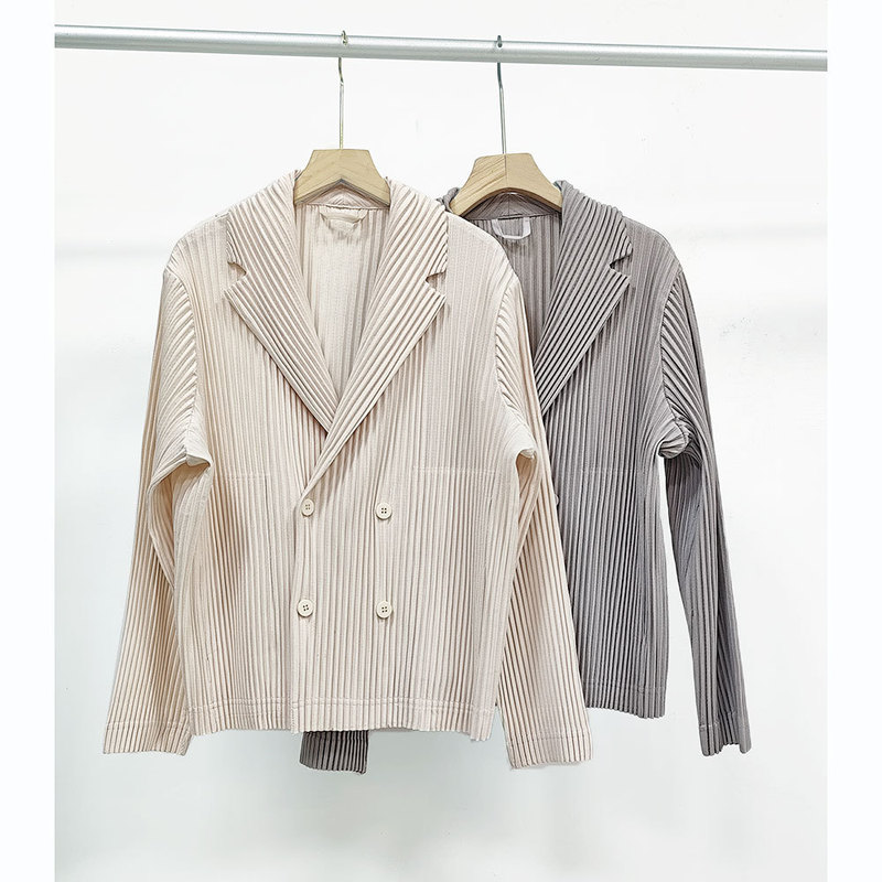Miyake Style Pleated Stripesd Small Suit Jacket for Women 2025 Spring New Style Short Loose Nine-Point Pants Suit
