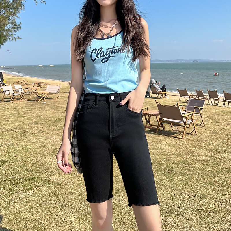High-Waisted Black Denim Shorts for Women, Summer 2026 New American Style, Tight-Fitting Mid-Length Stretch Cycling Shorts High-Waisted Black Denim Shorts for Women, Summer 2026 New American Style, Tight-Fitting Mid-Length Stretch Cycling Shorts