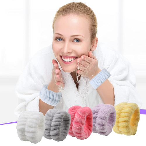 Cross-border best-selling coral velvet face towel headband with wristband set, waterproof stain hair band for women for using during mask and washing