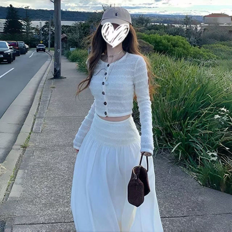 灰色条纹针织套装连衣裙子女2025新款秋季绝美韩系穿搭一整套长裙|undefined