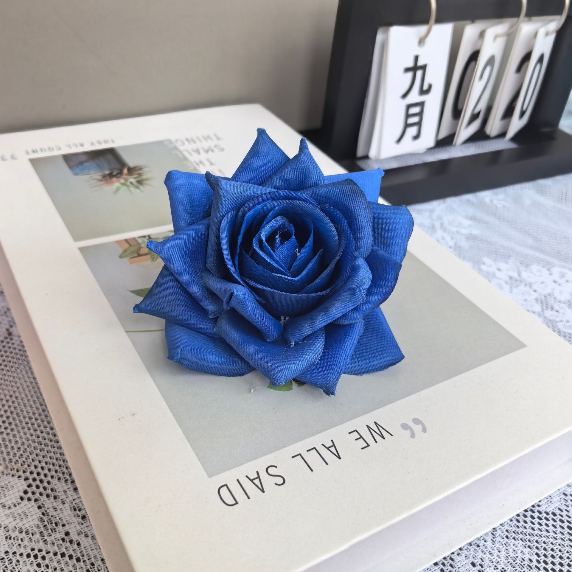 파란색