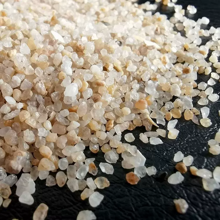 供应草坪砂黄色石英砂净水鱼缸底砂 球场填坑用白色石英砂40-70目