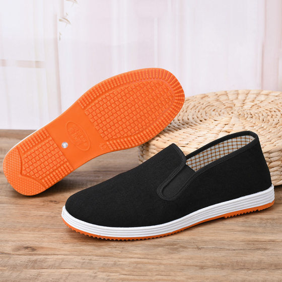Wholesale old Beijing cloth shoes home a pedal comfortable breathable cloth shoes a generation of black cloth shoes old shoes