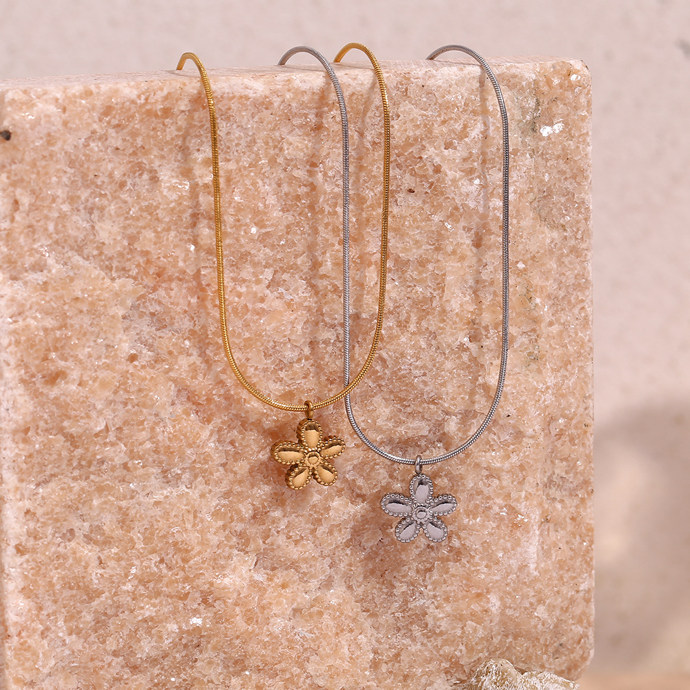 Flower Pendant Stainless Steel Necklace
