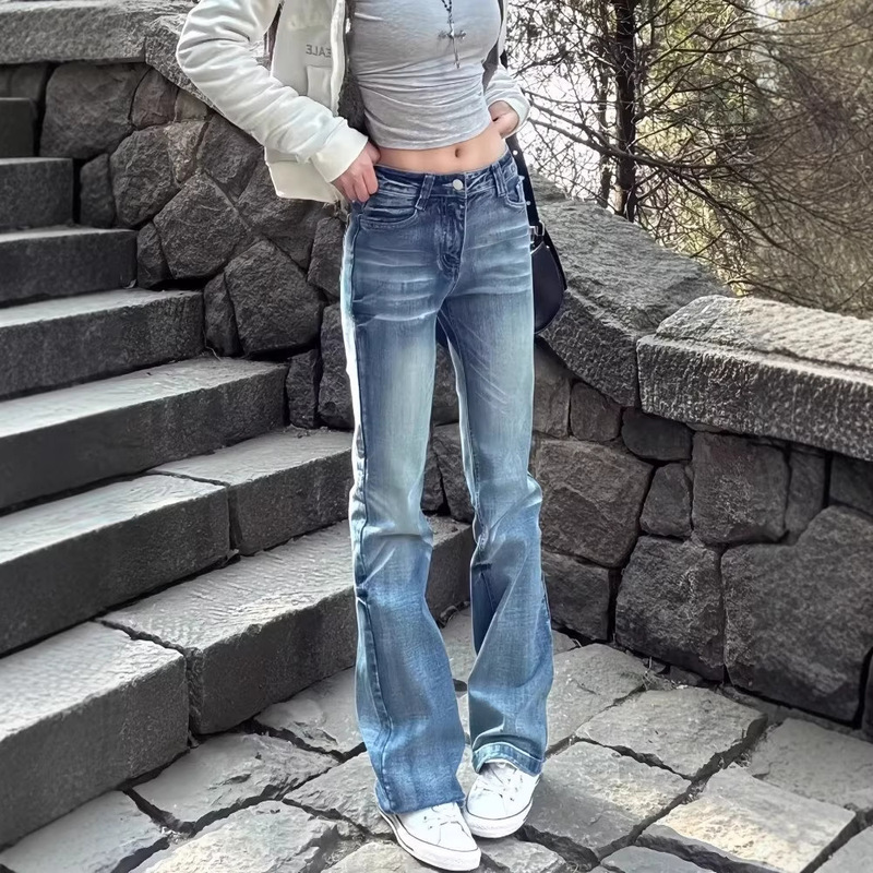 American Retro Narrow-Fit Micro-Flare Jeans for Women, Spring and Autumn, Low-Waist, Stretchy, Slim-Fit, Casual Straight-Leg Pants