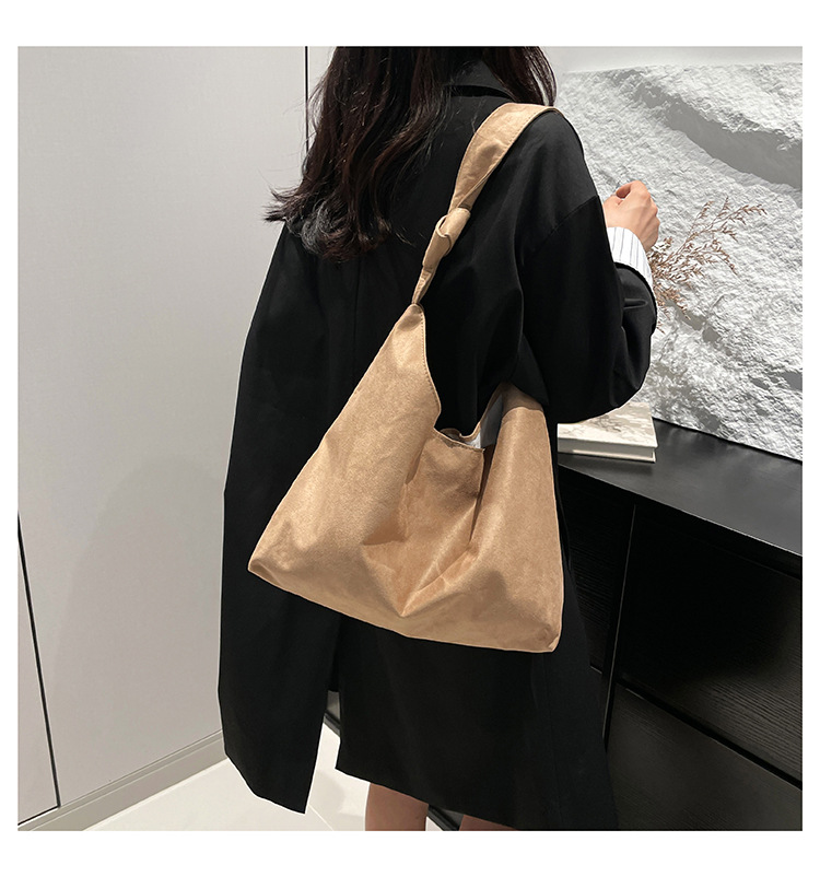 Cross-border suede large bag for women 2024 New style fashionable retro frosted tote bag for autumn and winter work and commuting bucket bag undefined