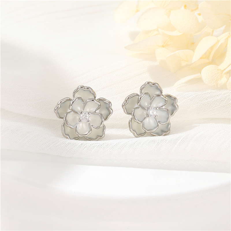 1 Paire Style Simple Fleur Incruster Le Cuivre Strass Boucles D'Oreilles display picture 5