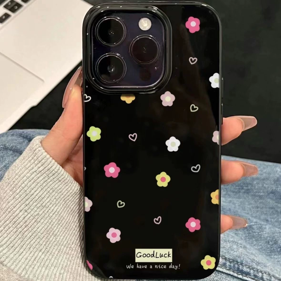 Чехол для телефона (Apple) желейный с цветочным узором — совместим с iPhone 12 Pro и серией iPhone 15, лёгкий