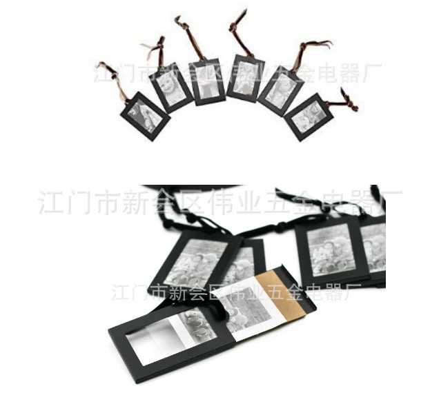 20006 Place small photo frames horizontally---20005 Place small photo frames vertically