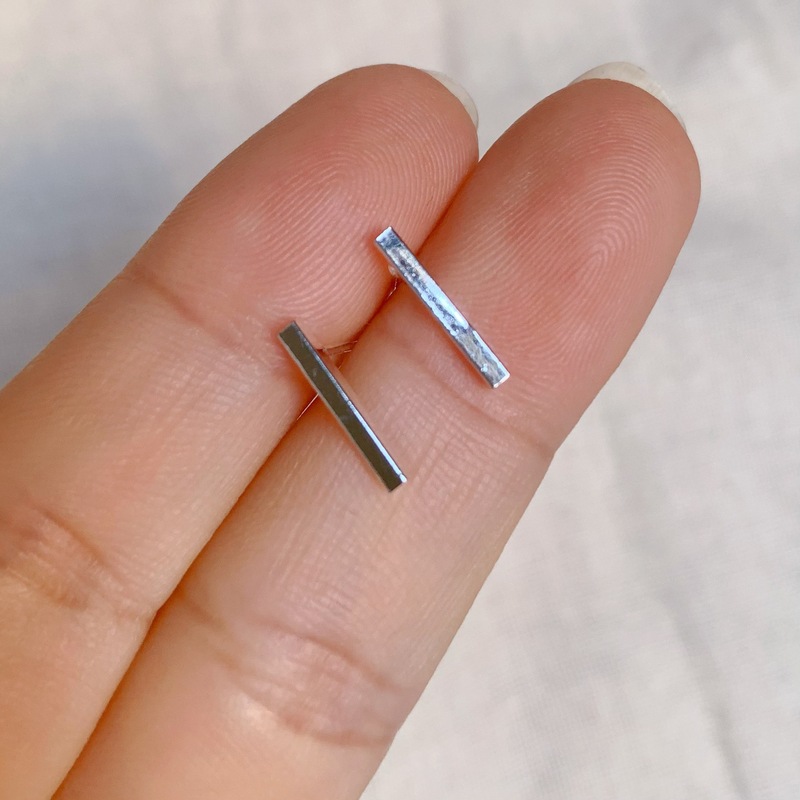 2025 新しいイヤリングデザインニッチハイエンド日常多用途ファッションイヤリング卸売 925 シルバーイヤリング女性のための|undefined