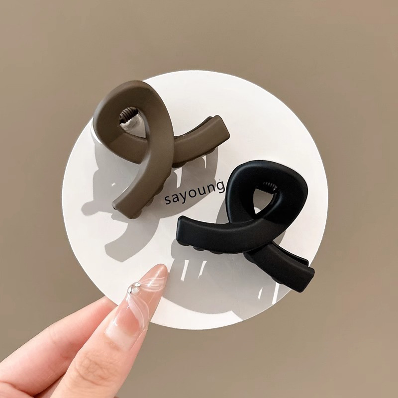 Meilad esmerilado pequeño clip de agarre para el cabello lateral de la mujer frisa clip de cabello de tiburón pequeño temperamento clip de cabello tocado