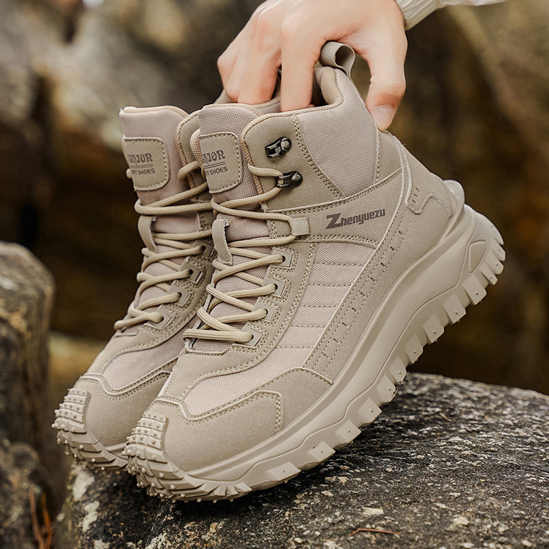 Otoño y invierno nuevas botas Martin al aire libre de montaña para hombres botas tácticas de alto perfil, zapatos deportivos cómodos de tamaño grande