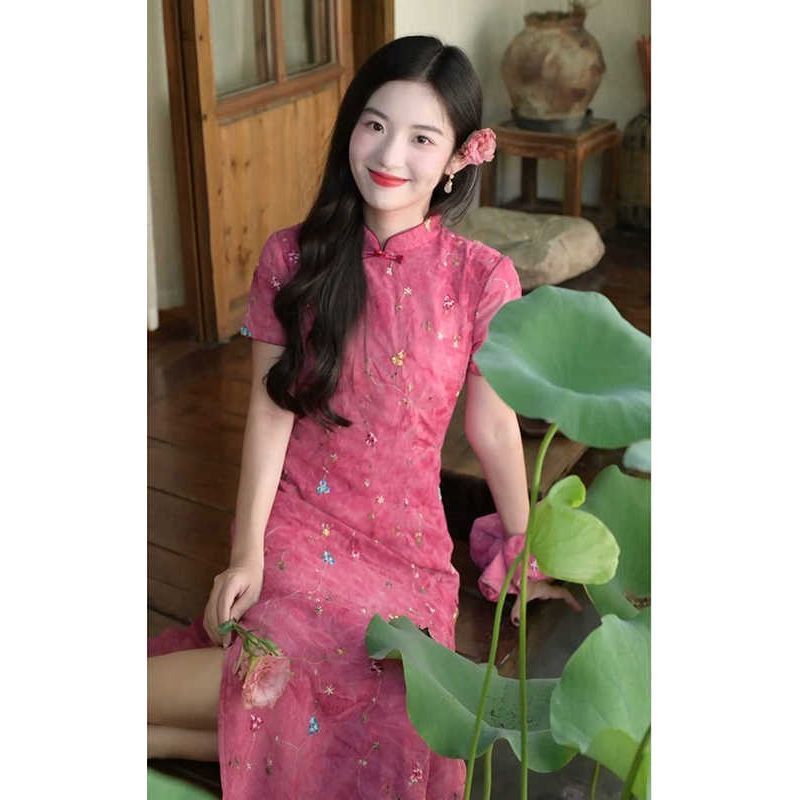 新中式女装玫红色立领盘扣绣花旗袍夏季大方得体高级感国风连衣裙|undefined