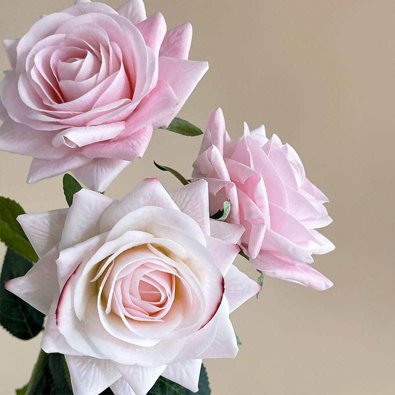 Wedding Artificial Flowers Handmade Flowers Wholesale Realistic Touch Moisturizing Roses Ins Style Bouquet Home Decoration Ornaments Fake Flowers Wedding Artificial Flowers Handmade Flowers Wholesale Realistic Touch Moisturizing Roses Ins Style Bouquet Home Decoration Ornaments Fake Flowers