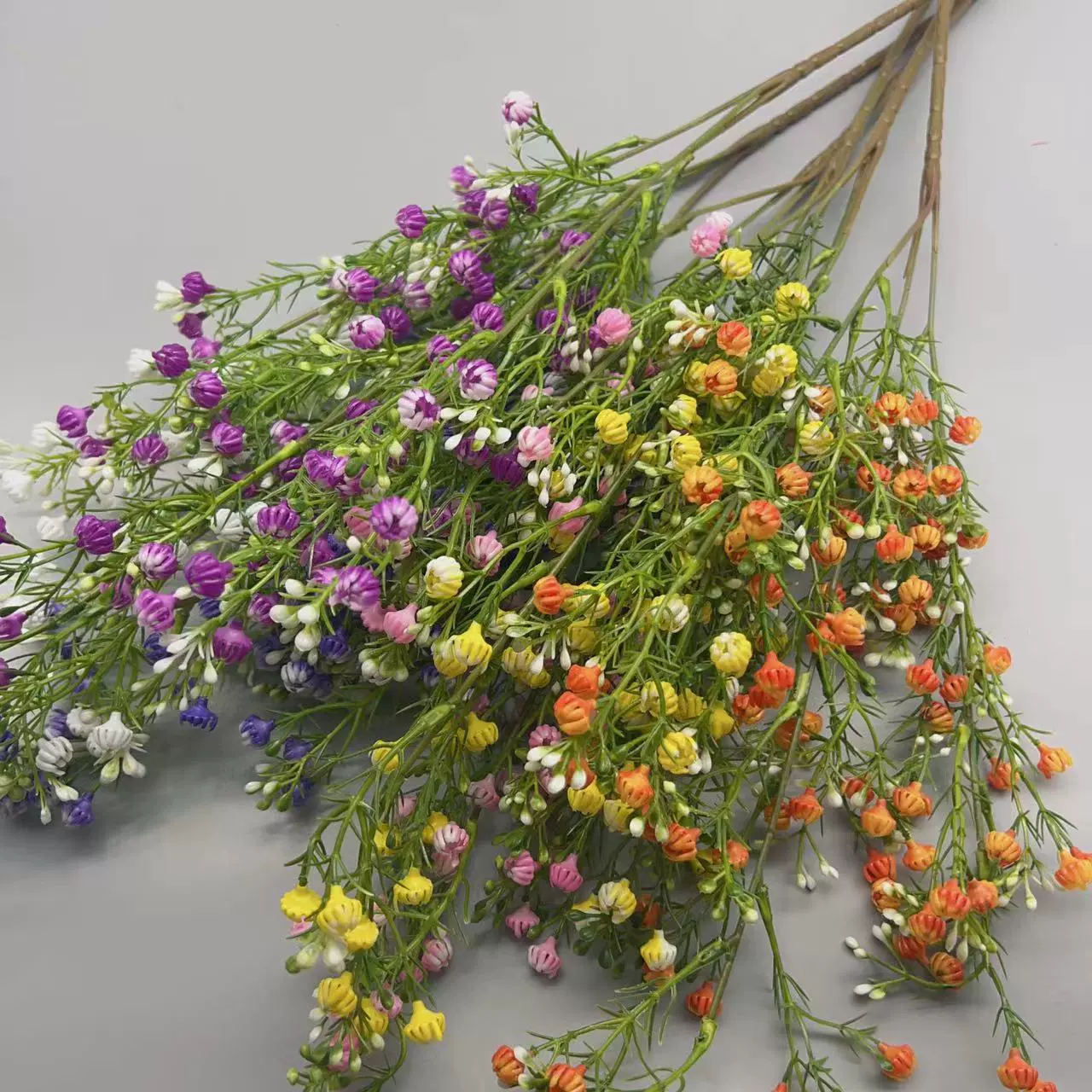 Искусственное звездное небо мягкая резина одиночный искусственный цветок Свадебные украшения рука держит пластиковый искусственный цветок полный