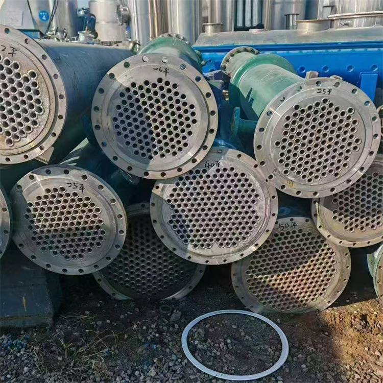 供应二手不锈钢冷凝器 10-100平方钛材列管冷凝器 螺旋板换热器