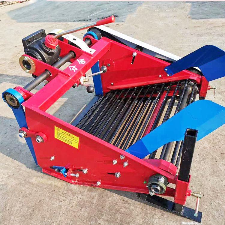 红薯胡萝卜根茎类收割机挖薯机四轮拖拉机带薯类收获机