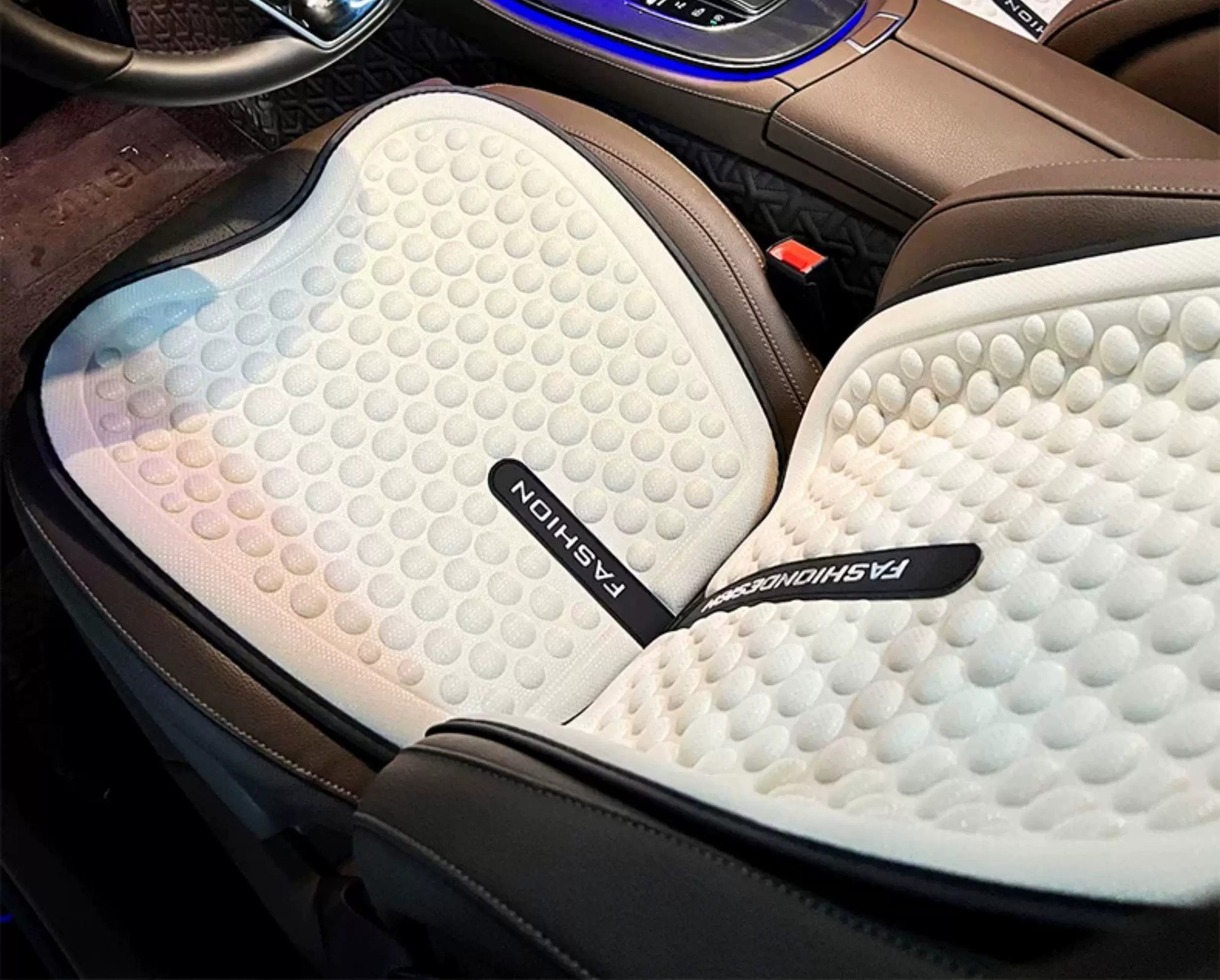 Car seat cushion, suitable for all seasons, summer ice silk seat pad, women's car interior cushion, half-wrap seat cover, ventilated seat pad