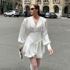 フランス宮殿スタイルサテンランタンスリーブドレス女性のための春 2022 ホワイトエレガントなチュチュスカートハイエンド婦人服