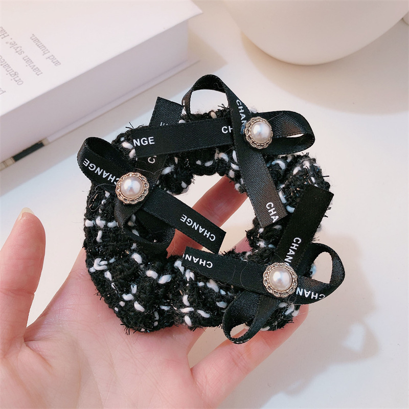 Corea del Sur de alta calidad estilo Chanel arco cuerda de pelo banda de goma para todos los partidos no hace daño a la cuerda de pelo de aspecto alto intestino grueso banda de pelo accesorios para el cabello