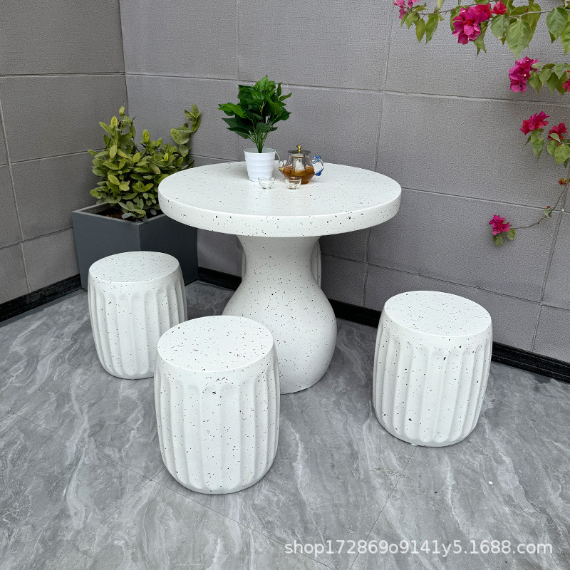 Imitation Stone Table and Bench Outdoor Patio Table and Chair Set Garden Open-Air Balcony Leisure Small Garden Table Sun-Resistant Dining Table