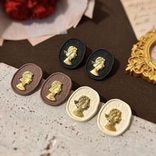 S925银针美女头像耳钉韩版小众设计感浮雕耳环个性百搭中古耳饰女