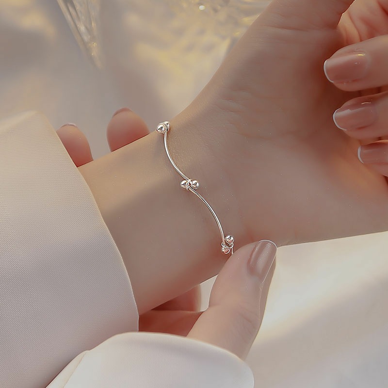 Bracelet female summer ins niche design 2022 new high-grade light luxury gift for girlfriend birthday gift bracelet wholesale Bracelet female summer ins niche design 2022 new high-grade light luxury gift for girlfriend birthday gift bracelet wholesale
