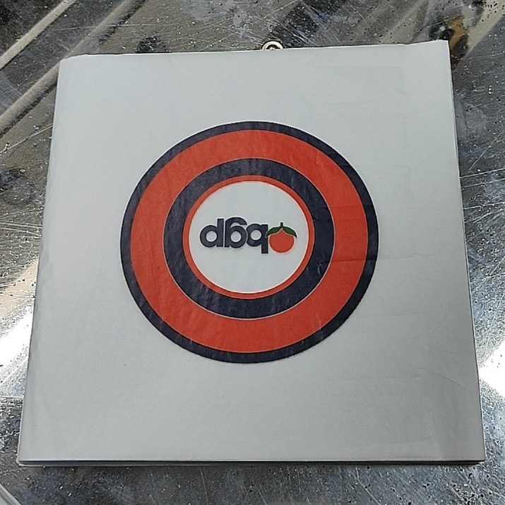 完整图案印刷 LOGO位置固定定位分切印刷 定位版设计包装纸