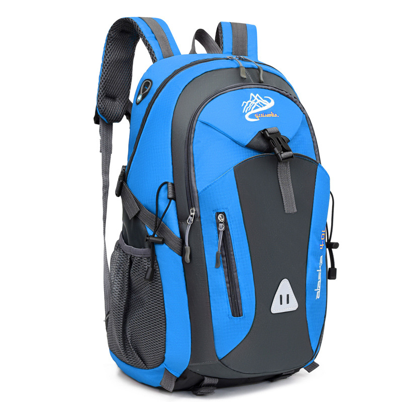 Light Blue + [Reflective + Chest Button] Embroidery Thread 40L