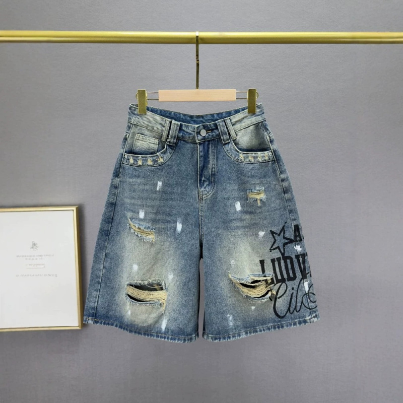 Ripped denim shorts for women, 2026 summer new style, high-waisted, loose, slimming, vintage distressed wide-leg shorts Ripped denim shorts for women, 2026 summer new style, high-waisted, loose, slimming, vintage distressed wide-leg shorts