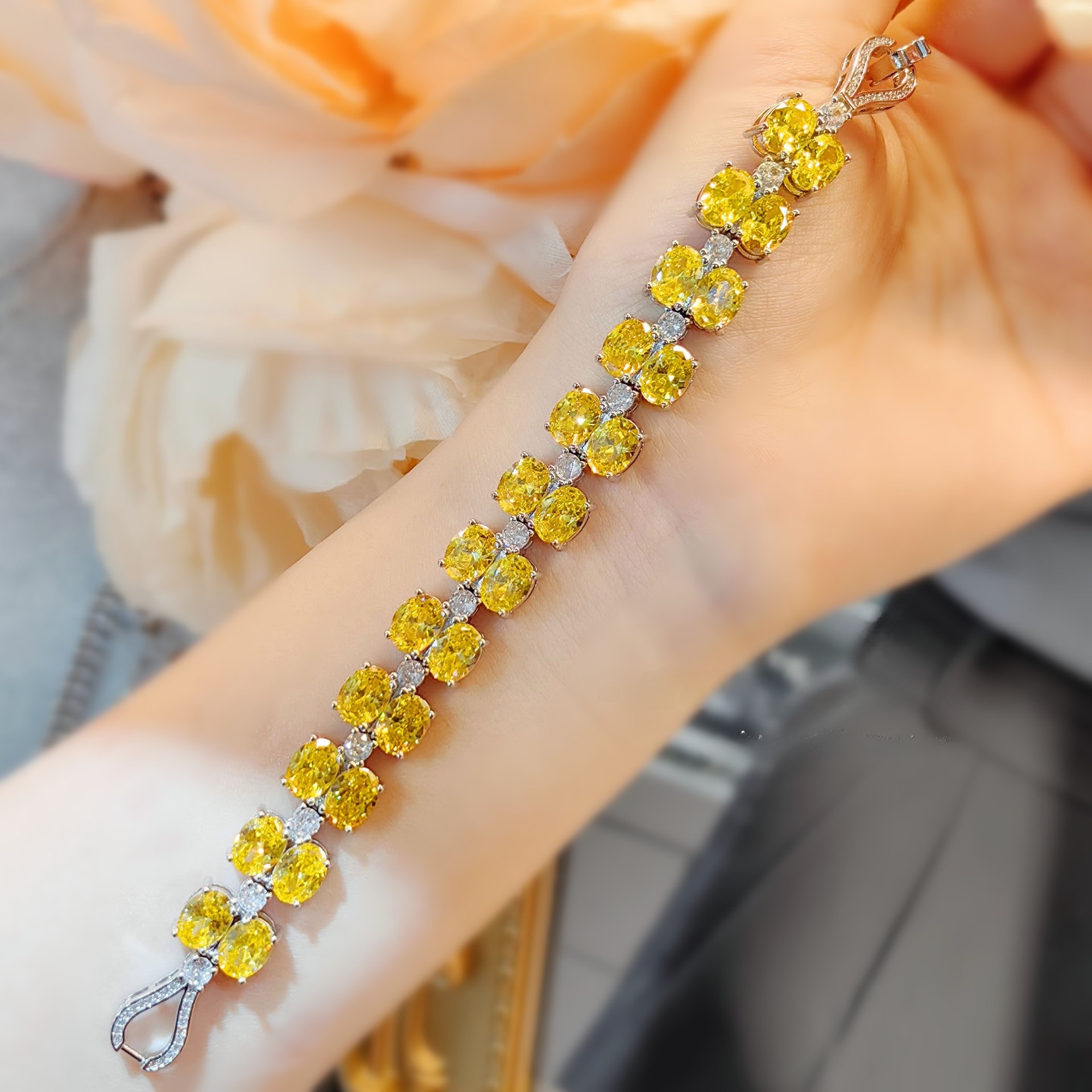 crystal bracelet with zircon