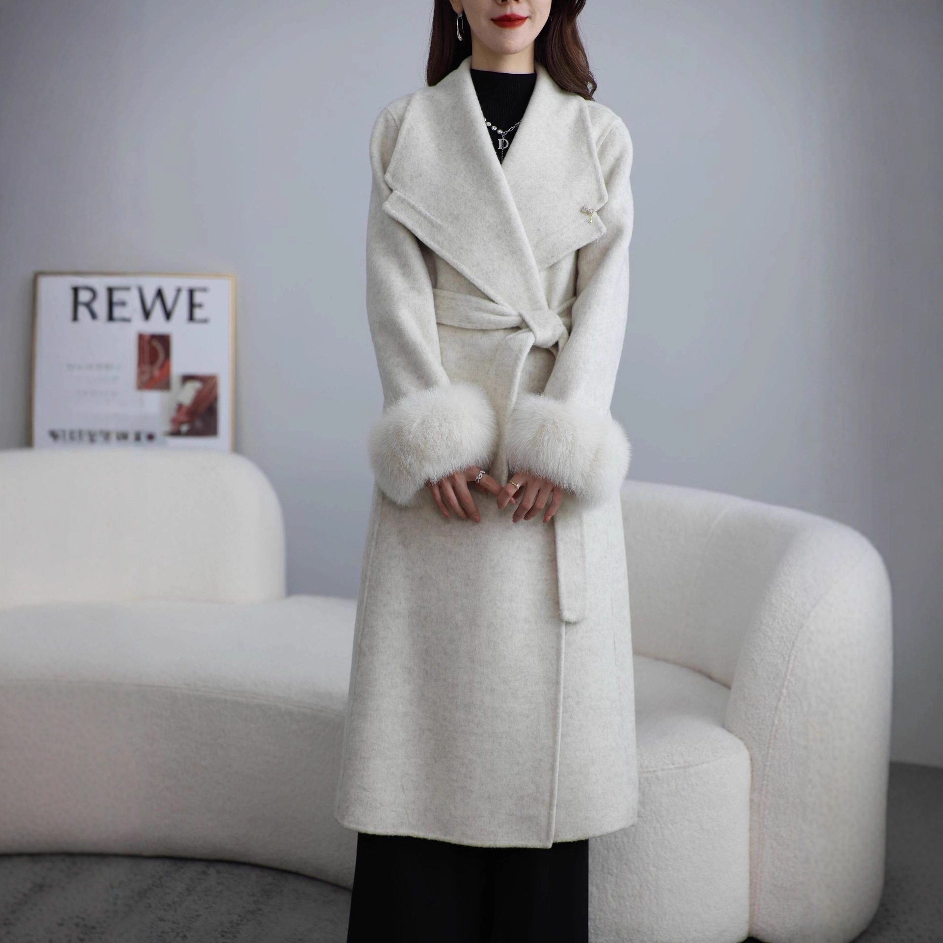 Autumn and Winter New Women's Wool Outwear Cashmere Outwear Women's Detachable Real Fox Fur High-End Elegant Woolen Outwear