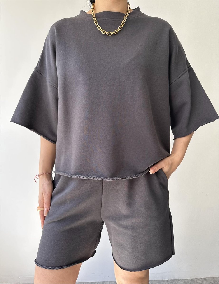 455g Weight 3/4 Length Sleeve Sleeve Length Cotton Blend, Polyester Fabric Type Shorts Co-ord Set Sets Type 2 Pieces Set Quantity Daily Occasion Round Neck Neckline Loose Fit Type Solid Color Pattern Summer, Spring Season Women's Gender Streetwear Style Daily Women's Streetwear Solid Color Cotton Blend Polyester Shorts Co-ord Set Shorts Sets 15
