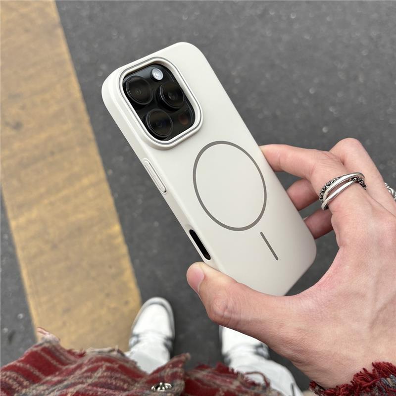 Minimalist Thin Circle Magnetic Suction Suitable for Apple 16Promax Mobile Phone Case New 15 High-End 14 Ultra-Thin 13 All-Inclusive 12