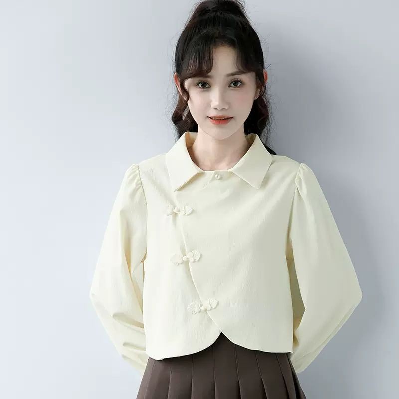 Spring apricot colored autumn design short shirt