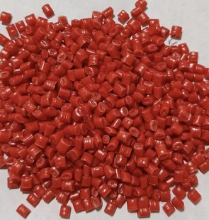 Jiangxi yingtan red PP self-produced wholesale bright color good toughness impact resistant extrusion high bright daily necessities