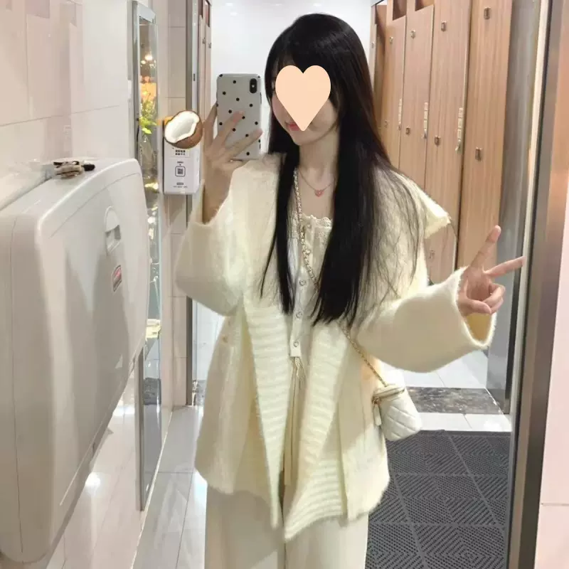 法式温柔白色连帽翻领毛衣外套女秋冬慵懒风小个子针织衫上衣开衫
