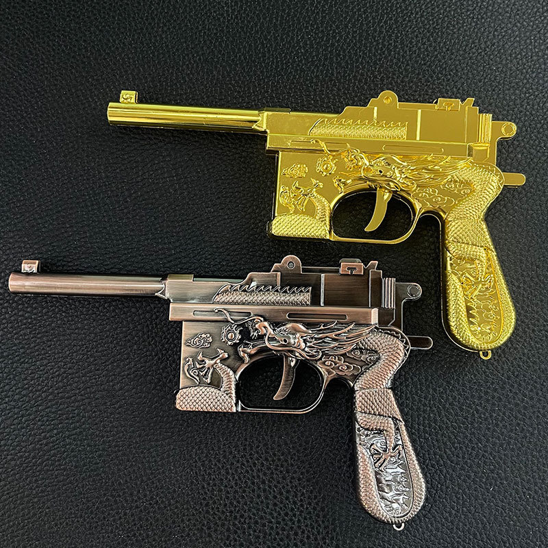 彫刻竜の毛瑟の火の銃のおもちゃの模型は発射してはいけません。|undefined