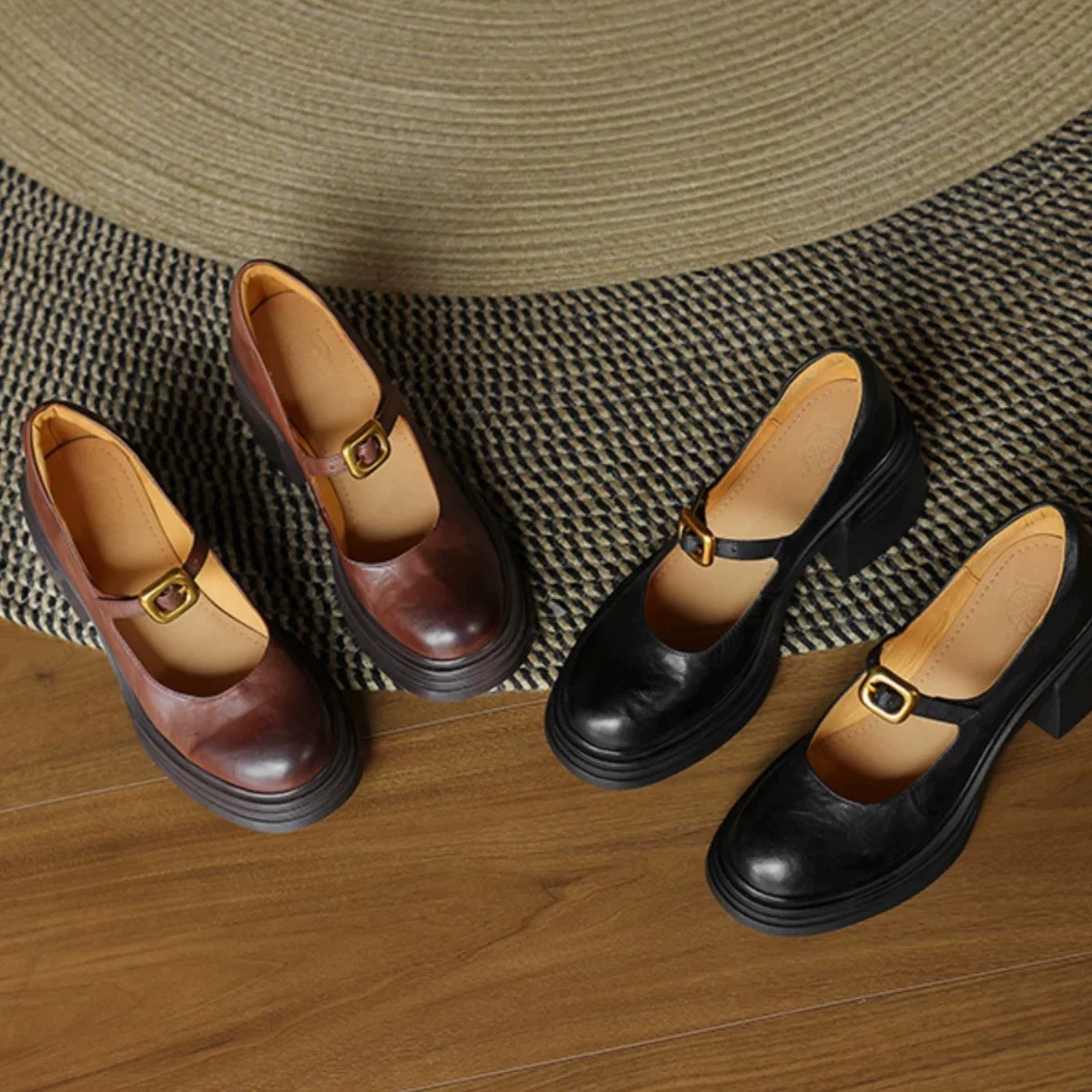 2025 новые четыре сезона женская обувь мягкая кожа с круглой головой ретро на высоких каблуках