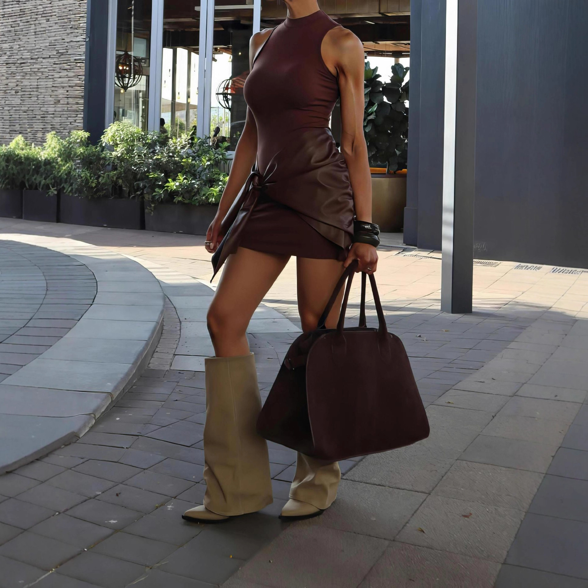 Women's Solid Color Sleeveless Mini Dress Front Tie PU Decoration Faux Two Piece_ecoleips.com