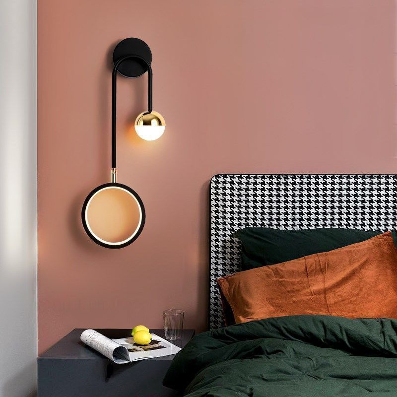 lámpara de pared dormitorio lámpara de pared de cama moderna y simple en línea nórdica lujo lujo lujo lujo personalidad creativa sala de estar TV pared de fondo