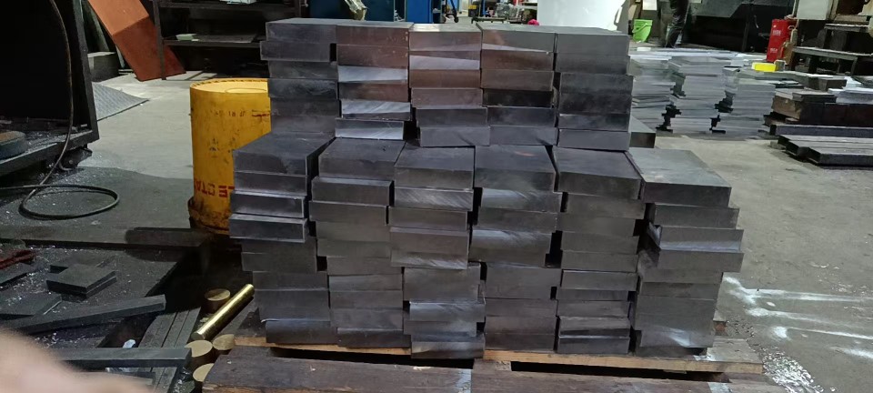 模具钢板Cr12 Cr12MOV SKD11 H13 P20  4cr13 S136光板 精板 现货