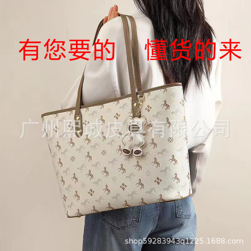 ヨーロッパとアメリカのファッション本革バゲットバッグ女性のサドルバッグ小さな香りのシープスキンチェーンメッセンジャー老眼バッグ秋と冬の新しいスタイル|undefined