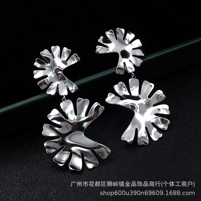 时尚不规则花朵耳钉韩版小众设计百搭耳饰不锈钢女式轻奢镂空耳环|undefined
